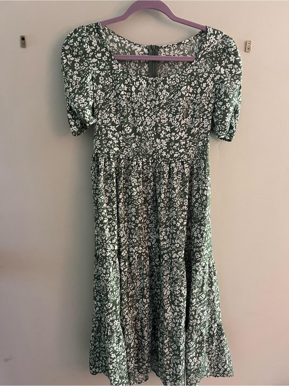 Green Floral Midi Dress with Puff Sleeves